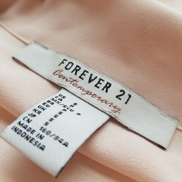 Forever 21 Contemporary Pink Tie Blouse - Picture 4 of 4